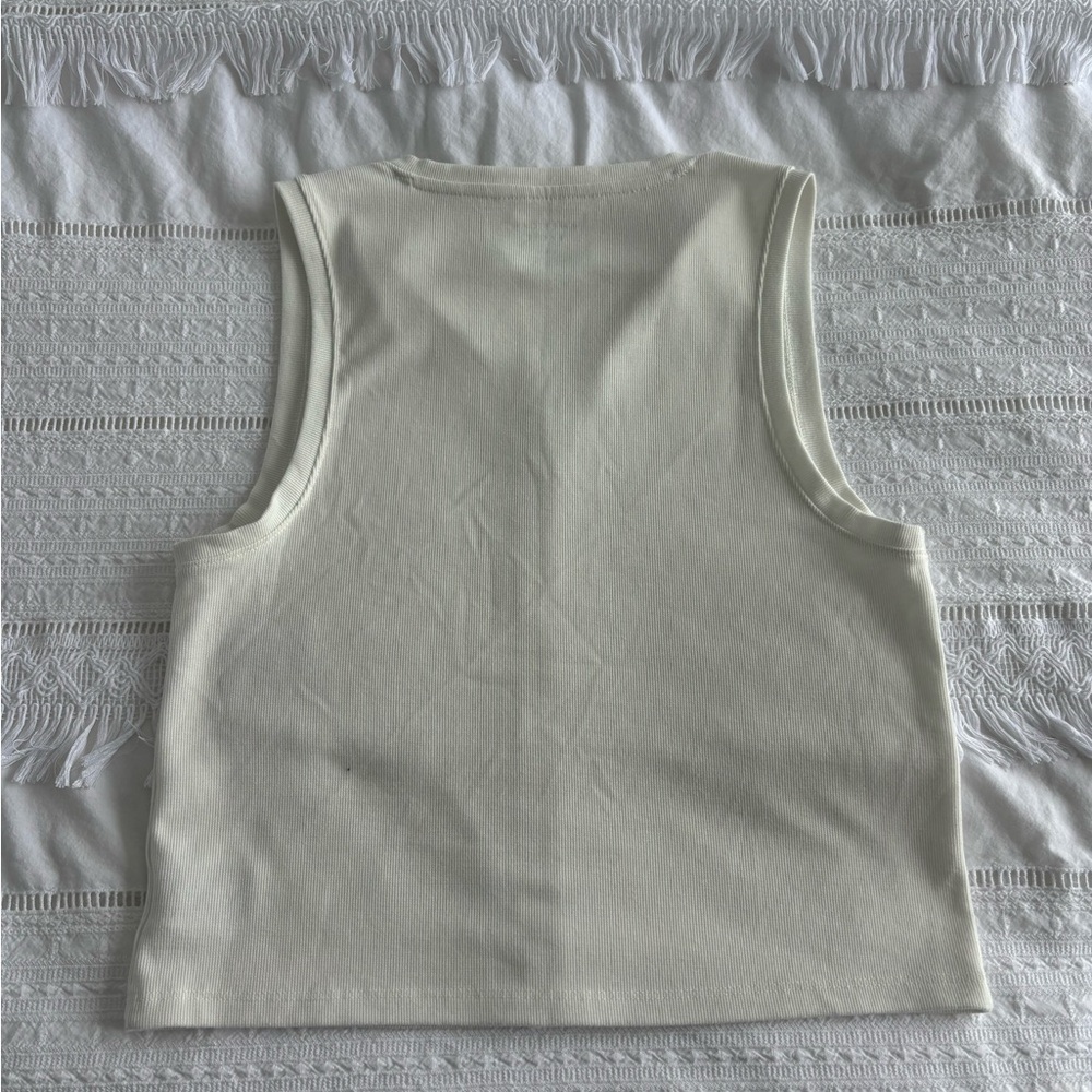 American Eagle Off-White Buttoned Top - Picture 2 of 4